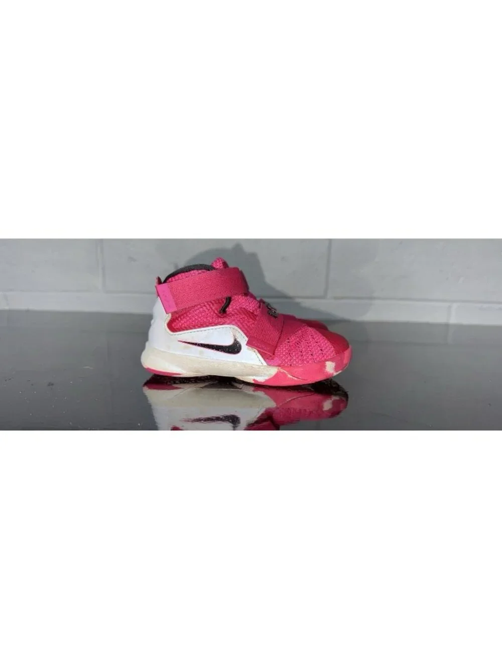 Nike LeBron Soldier 9 TD Boys Baby Infant Athletic Shoes Size 7C Pink White